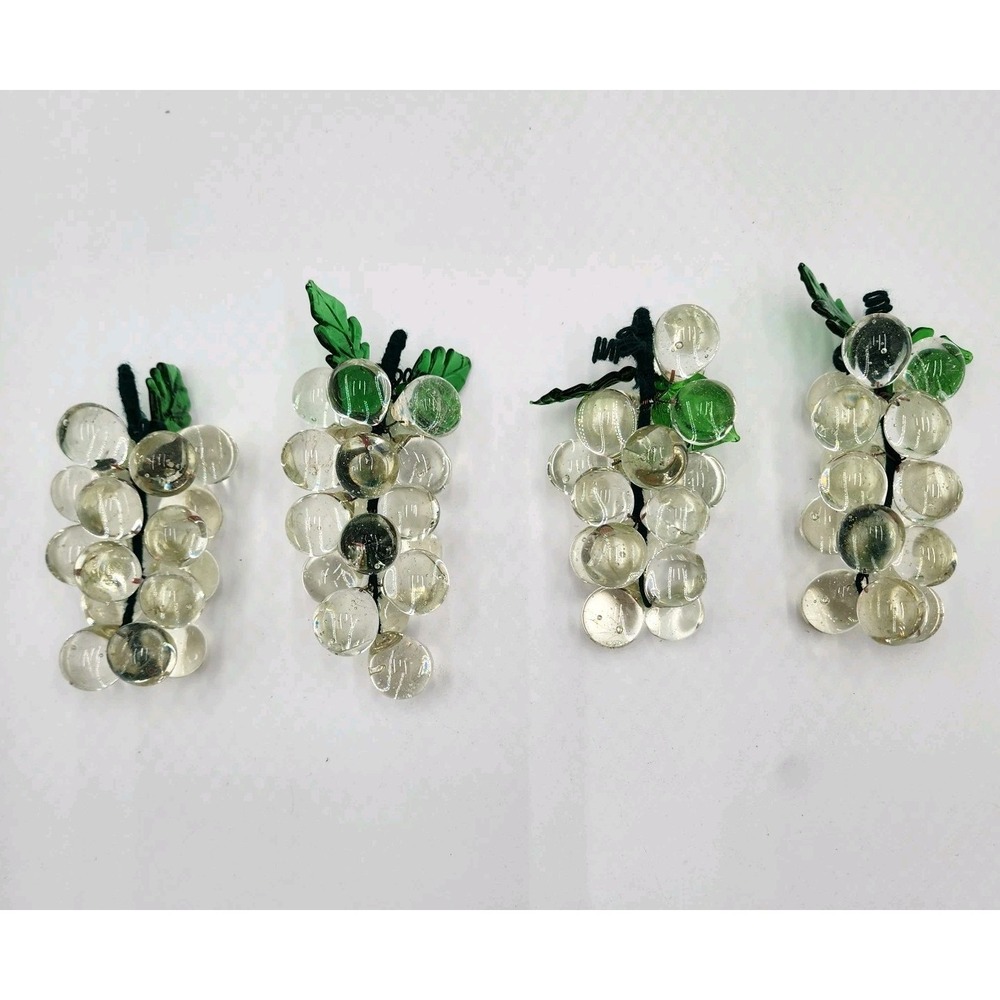 Vintage Clear Glass Grape Cluster Set of 4 Lucite Acrylic Grapes Green Leaves